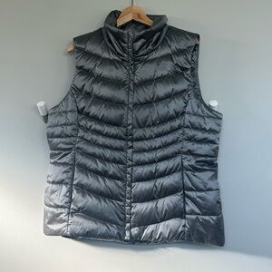 The North Face Women’s Down Vest Size XL